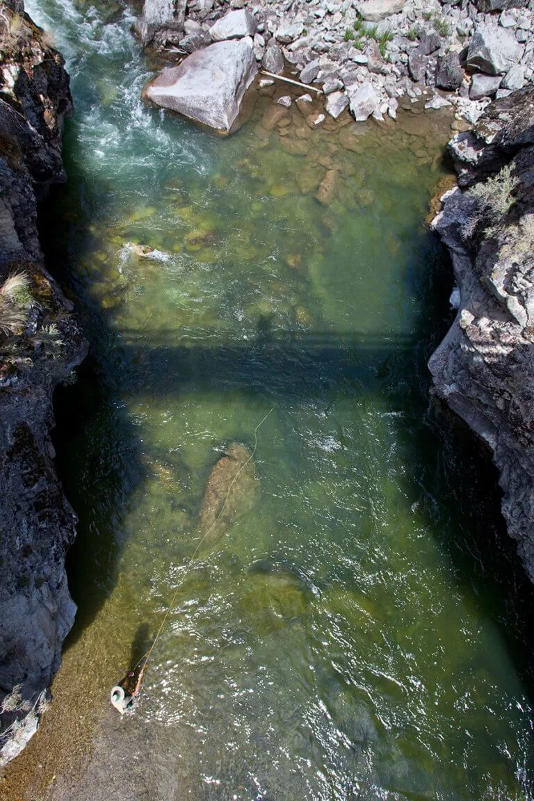 Overhead fishing